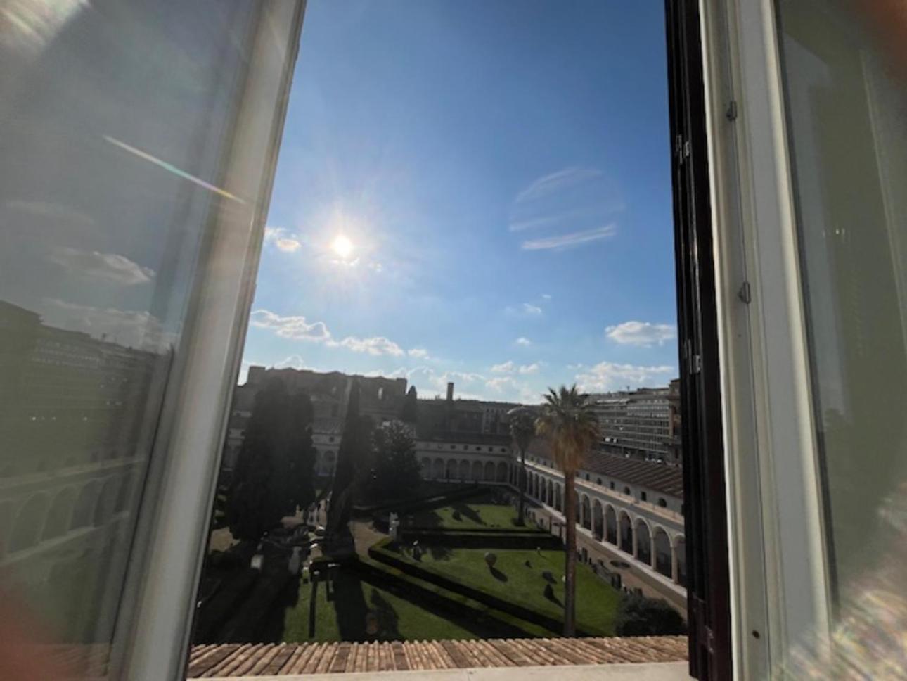 רומא Camera X2 Con Magnifica Vista Sul Chiostro Di Michelangelo E Le Terme Di Diocleziano מראה חיצוני תמונה